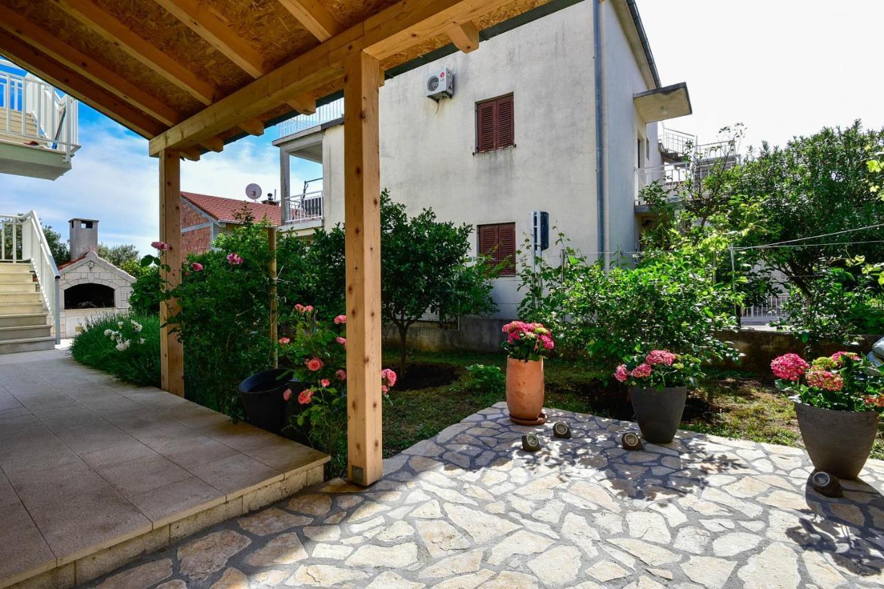 Holiday Apartments Zora Orebić Exterior foto